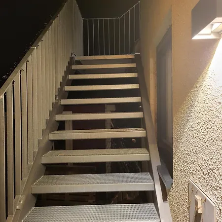 דירה Neueroeffnung Angies Loft באד הופגסטין