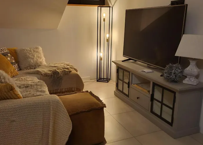 Neueroeffnung Angies Loft Appartamento *