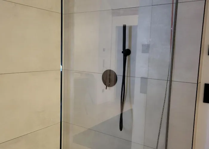 Neueroeffnung Angies Loft Appartamento *