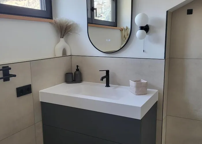 Neueroeffnung Angies Loft Appartamento *